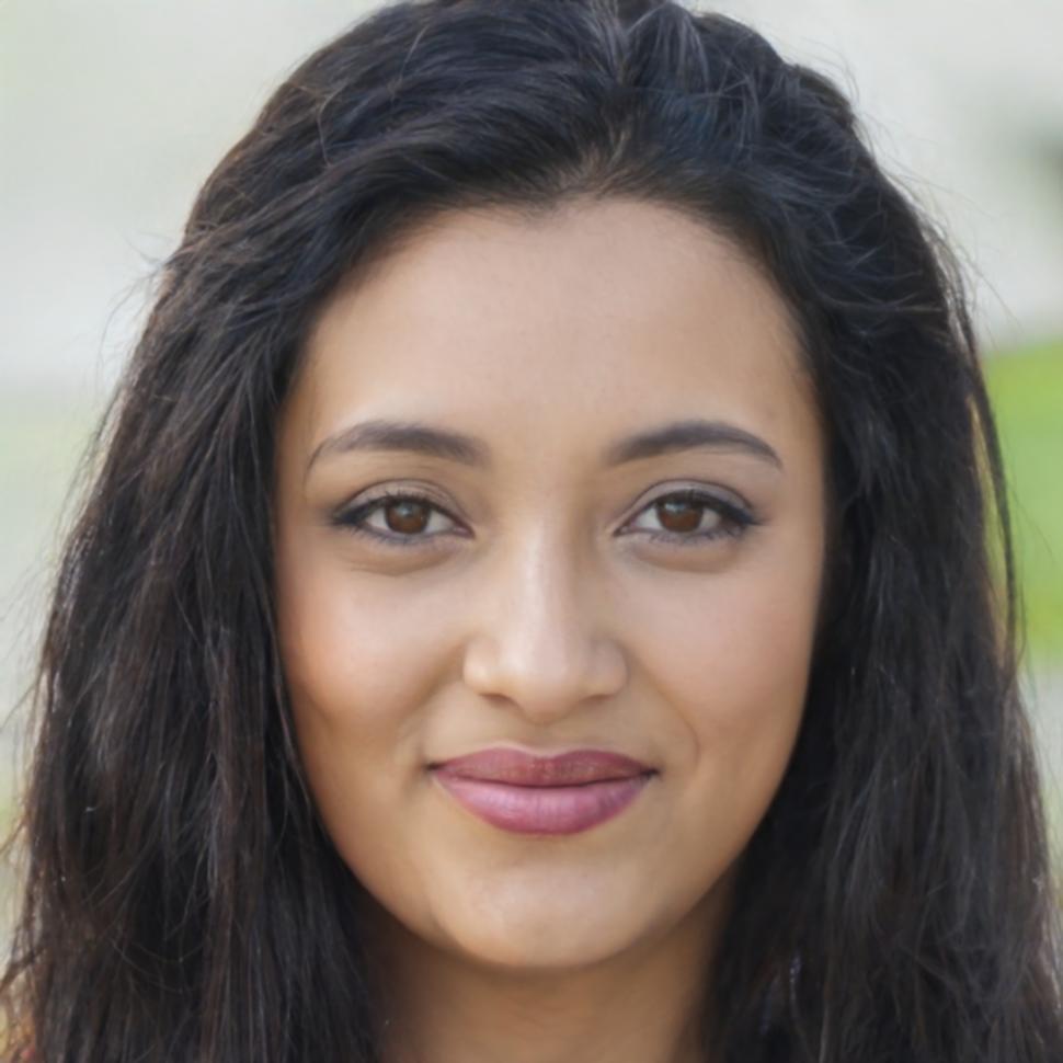 Rhiannon Kemp, Program Director